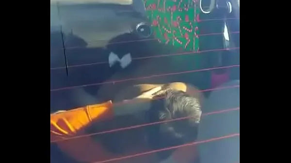 ใหญ่ Couple caught doing 69 in car ท่ออุ่น