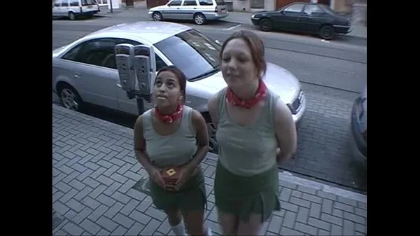 Stort Two girl scouts suck and fuck varmt rør
