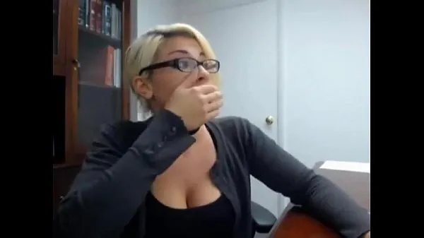 secretary caught masturbating - full video at girlswithcam666.tk أنبوب دافئ كبير