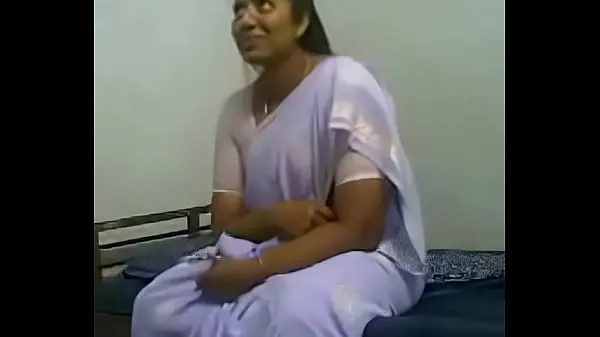 بڑی South indian Doctor aunty susila fucked hard -more clips گرم ٹیوب