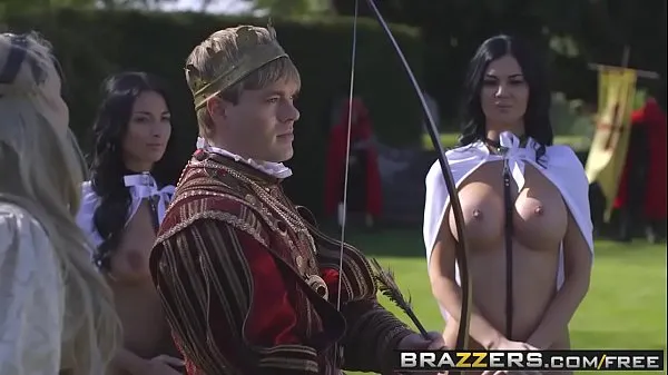 Grande Brazzers - Storm Of Kings XXX Parody Part Anissa Kate e Jasmine Jae e Ryan Rtubo caldo