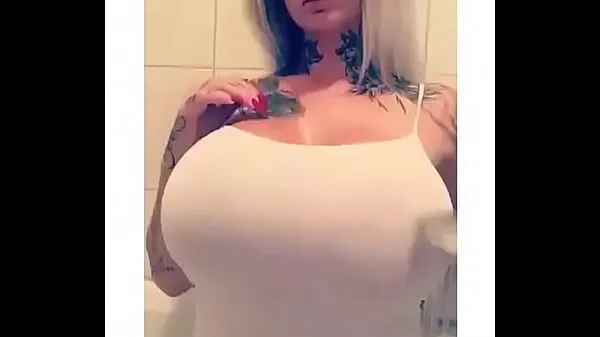 Hot Big Boobs Girl أنبوب دافئ كبير