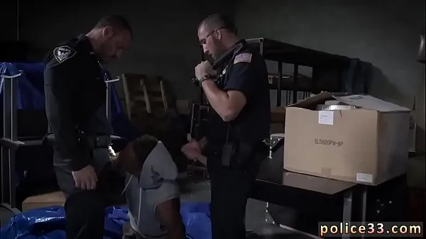 ใหญ่ Gay cop fucks bad guy xxx Leads to a Hard Arrest ท่ออุ่น