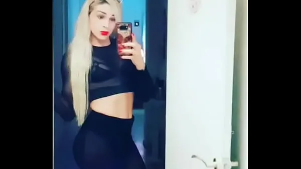 Nagy Natalia blonde tranny in Ibiza meleg cső