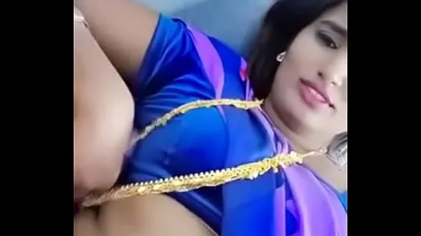 Grande Swathi naidu com o namorado tubo quente