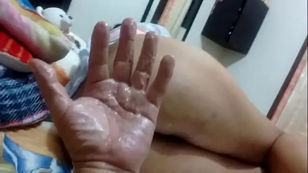 Grande Extremo anal com punho tubo quente