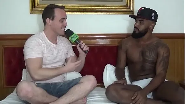 Büyük Entrevista especial com o pornstar Vitor Guedes no PapoMix sıcak Tüp