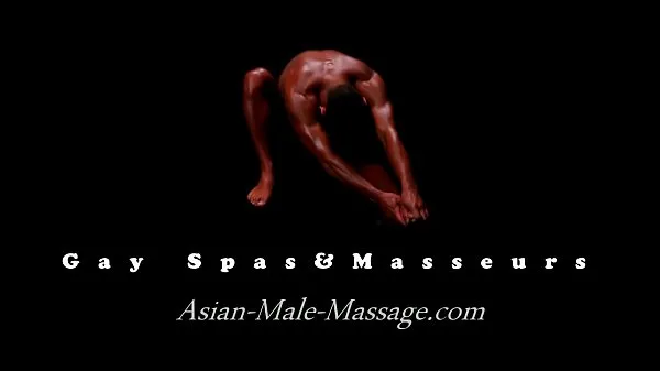 Große Asiatische Massage Mit Blowjobswarme Röhre