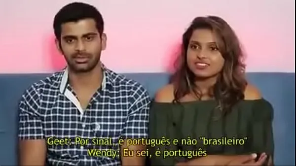 Foreigners react to tacky music أنبوب دافئ كبير