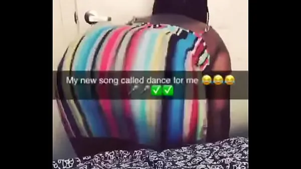 Big Boyfriend sings while thot twerks warm Tube