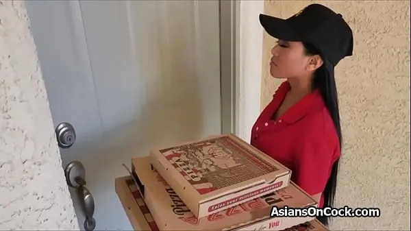 Big Asian babe delivers pizza and gets into a threesome warm Tube