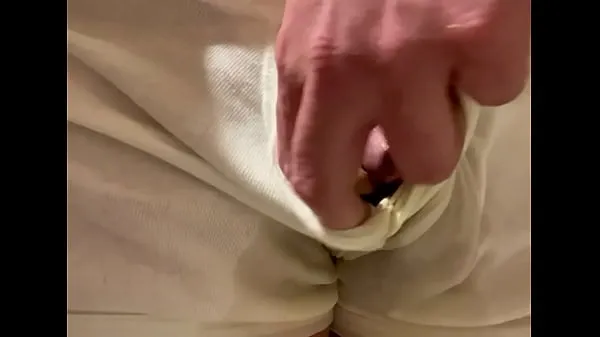 Pissing white underwear أنبوب دافئ كبير