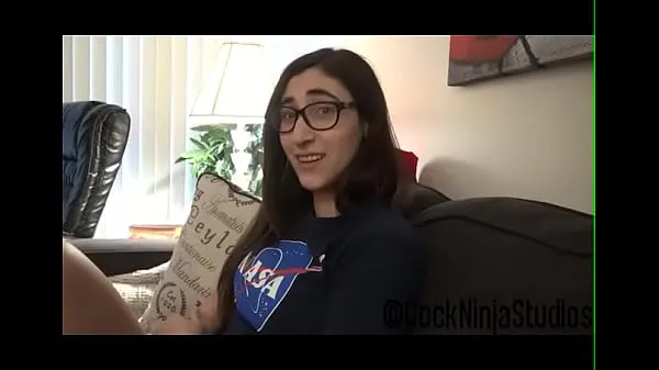 Gran Nerd hermanita para tener sexo para un viaje al campo espacial - Addy Shepherdtubo caliente