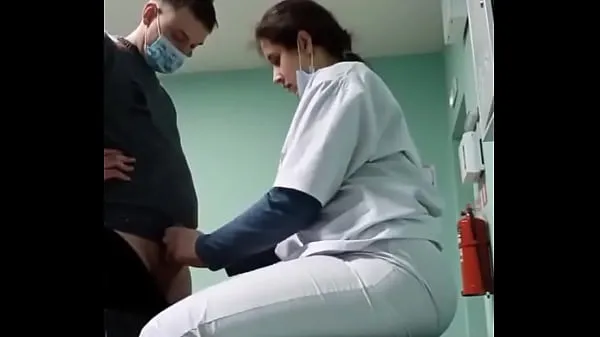 Veľká Nurse giving to married guy teplá trubica