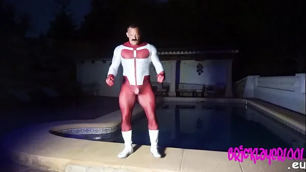 Muscled Superhero أنبوب دافئ كبير
