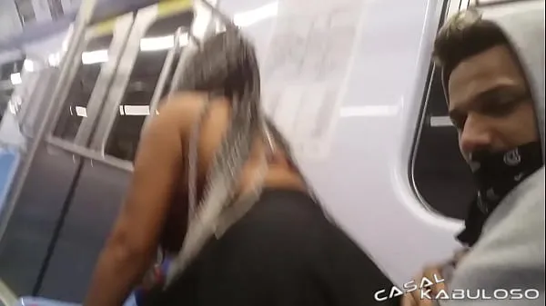 Große Ein Quickie in der U-Bahn - Caah Kabulosa - Vinny Kabulosowarme Röhre