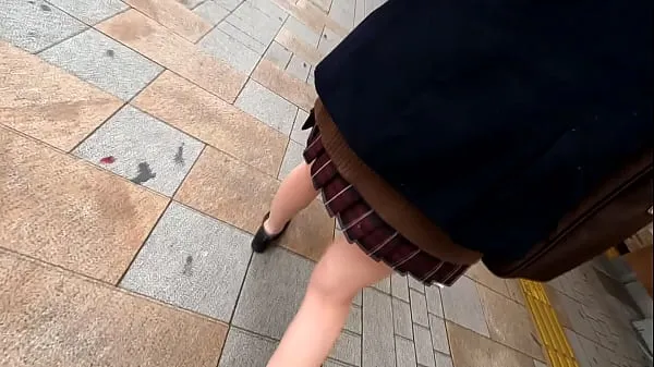 Grande Black Hair Innocent School C-chan @ Shinjuku [Donne ● Crudo / Uniforme / Blazer / Minigonna / Bellissime gambe / Creampie] intimo da treno ● in casa ● Scopatatubo caldo
