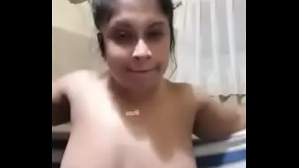 Stort My Indian Girlfriend Bathing part 2 varmt rør