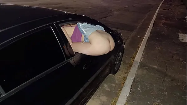 Duża Wife ass out for strangers to fuck her in public ciepła tuba