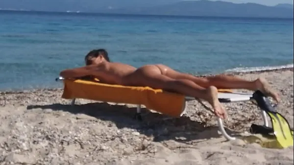 Stort Drone exibitionism on Nudist beach varmt rør